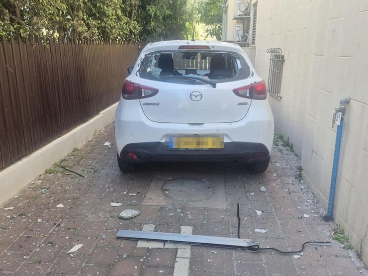 פגיעה ישירה בחולון