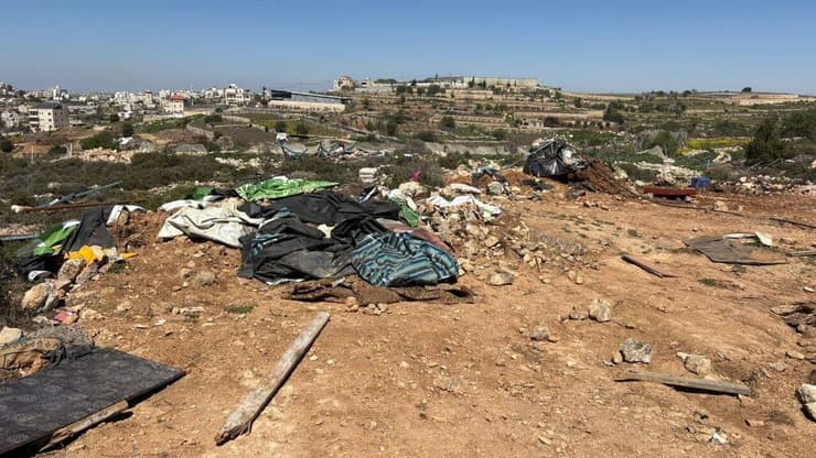 אזרחים ישראלים יידו אבנים לעבר לוחמי צה״ל שפעלו במרחב הסמוך לקריית ארבע שבחטיבת יהודה