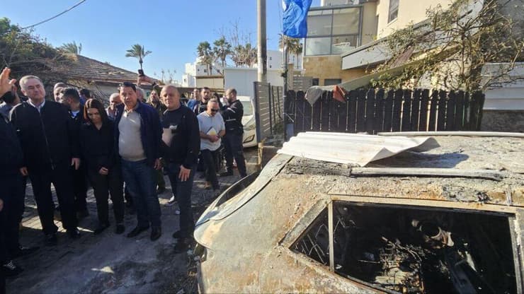 ישראל כ"ץ נפתלי בנט בזירת הנפילה בנהריה