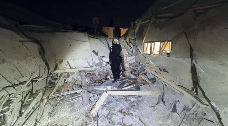 זירת הנפילה בכרמיאל אמש | צילום: דוברות עיריית כרמיאל