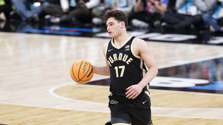 שחקן פרדו עומר מאייר