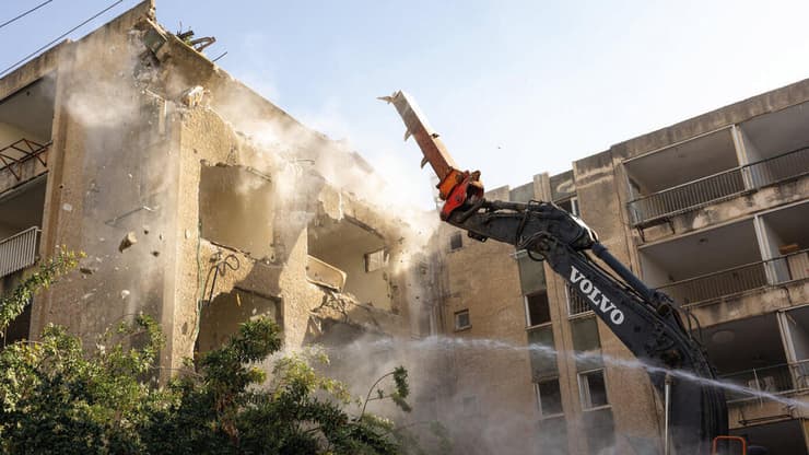 "חברות יזמיות נדרשות לדייק הרבה יותר". הריסה בפרויקט של אופק החזקות ברחוב אלתרמן בתל אביב