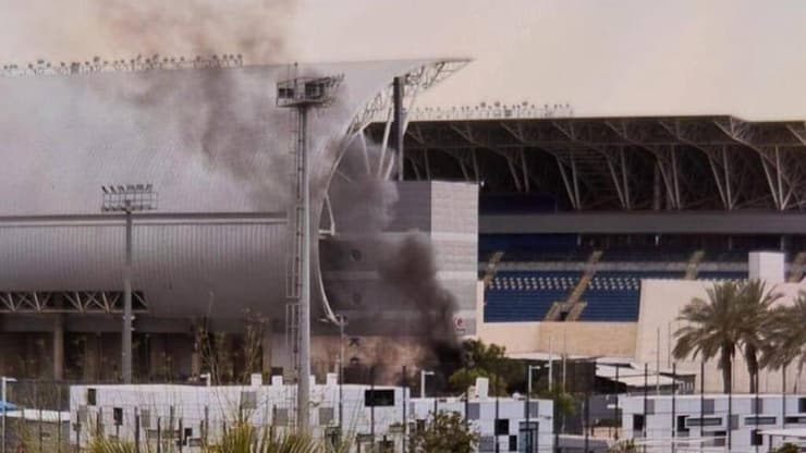 נפילה מחוץ לאצטדיון המושבה