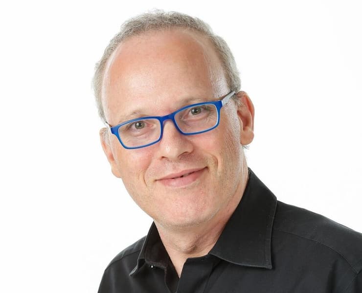 ד"ר עוזי פרוינד-פיינשטיין