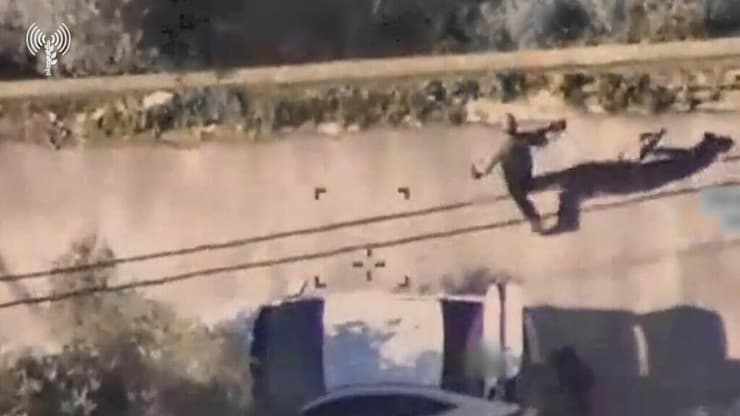 תיעוד: חיסול מחבלים שפרקו אמצעי לחימה מרכב בדרום לבנון