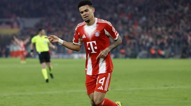 לואיס דיאס חוגג