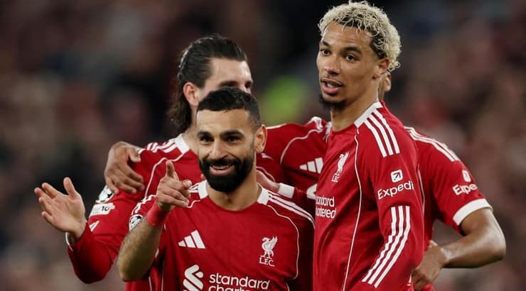 מוחמד סלאח נושם לרווחה ומחייך