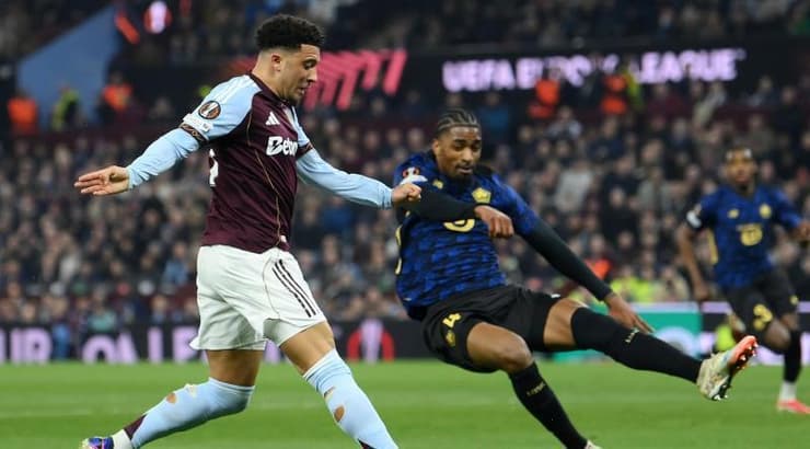 ג׳יידון סאנצ׳ו בפעולה