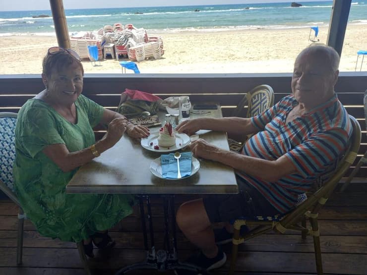 שמעון ומרגריטה. מסעדות, ריקודים וברידג' (צילום: אוסף פרטי) שמעון ומרגריטה