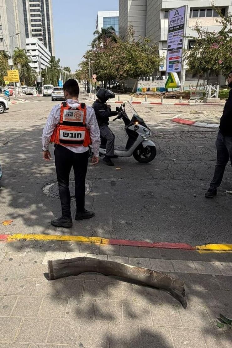 שברי יירוט בת"א