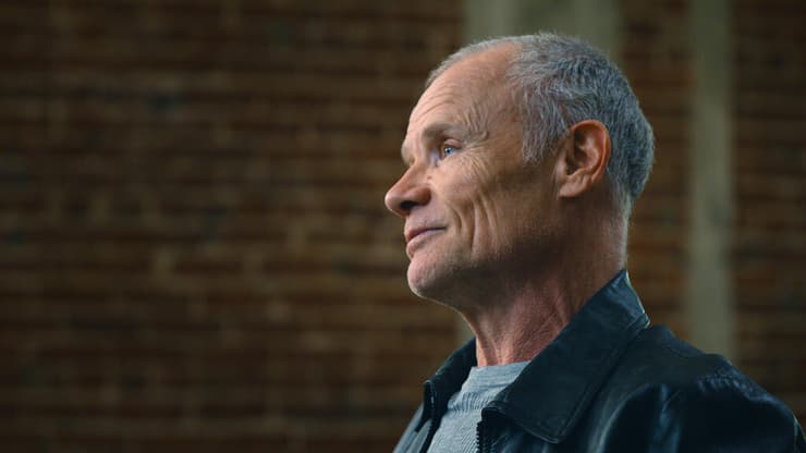 פלי, מתוך "רד הוט צ'ילי פפרז: אחינו הלל"