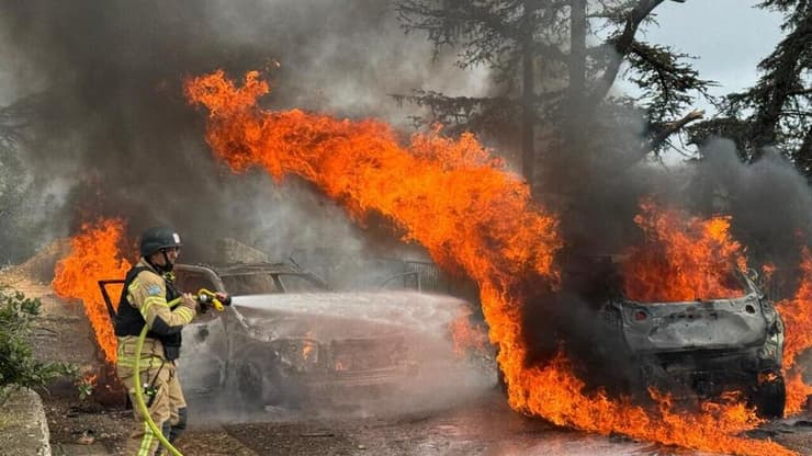זירת הפגיעה במשגב עם (צילום: כבאות והצלה לישראל) זירת הפגיעה במשגב העם