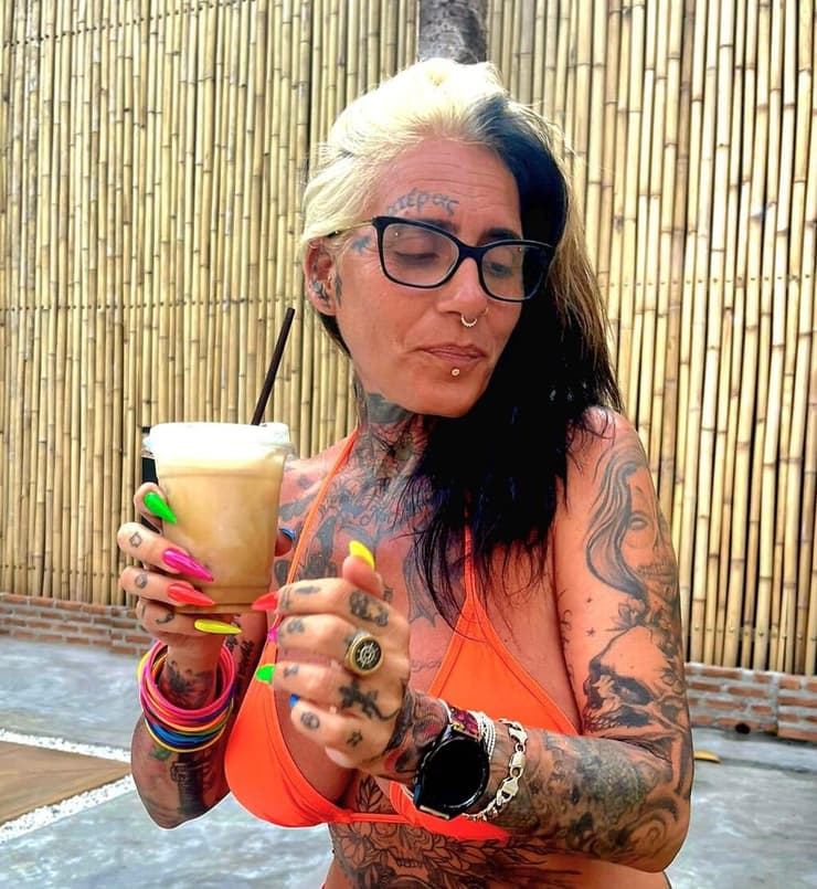 שילה נגרין - לא אישה אלימה, אבל לא מוכנה להפנות את הלחי השנייה שילה נגרין בתאילנד