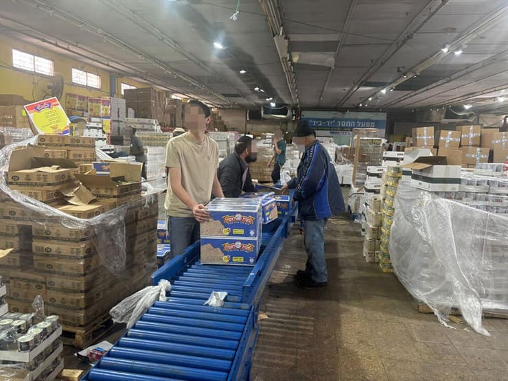 עובדים על הסרט הנע