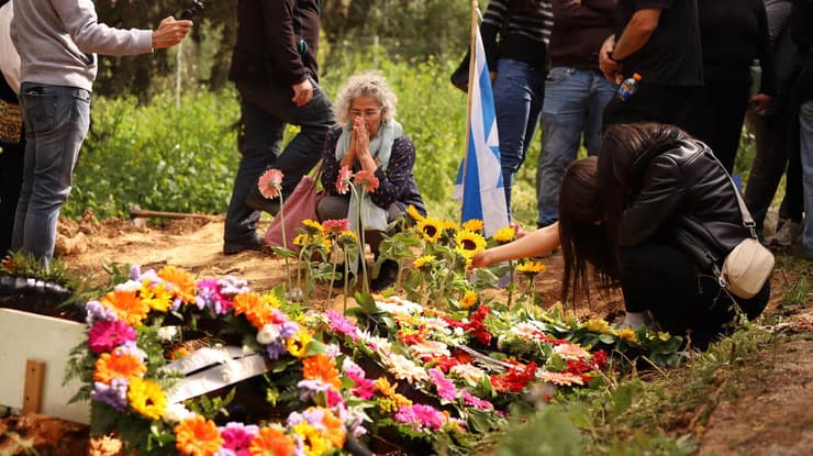 עופר (פושקו) מוסקוביץ מובא למנוחות בקיבוץ משגב עם