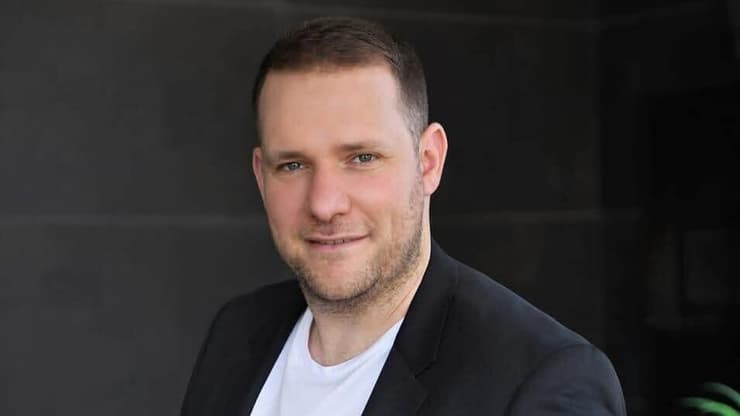 רוני גבריאל שדה