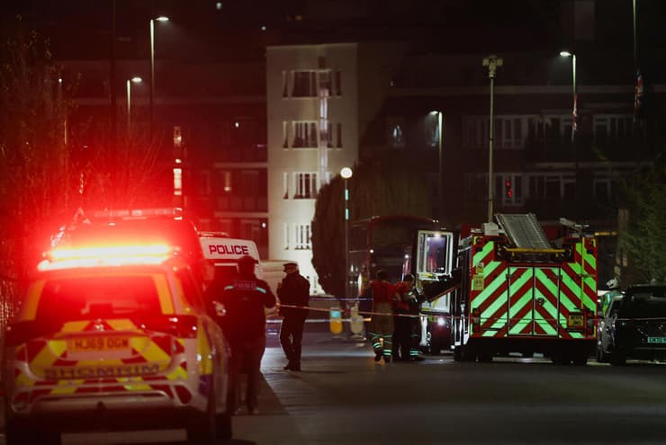 כוחות כיבוי והצלה במקום ההצתה