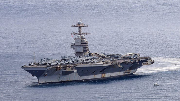 נושאת המטוסים האמקירנית פורד 