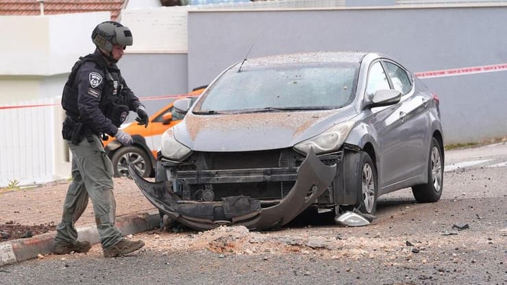 ההרס בקריית שמונה (צילום: אפי שריר ) זירת הנפילה בקריית שמונה