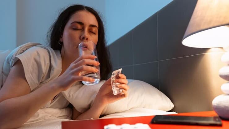 צריכת כדורי שינה