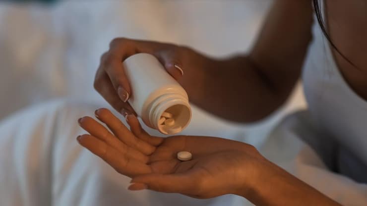 צריכת כדורי שינה