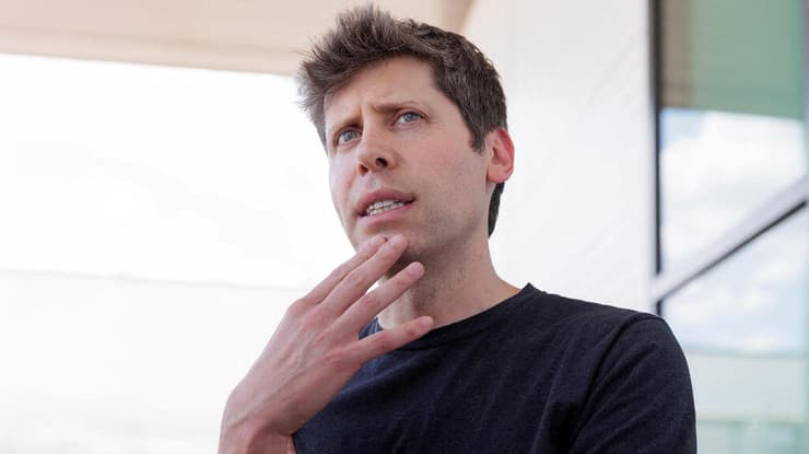 סם אלטמן מנכ"ל OpenAI (צילום: Shelby Tauber/Reuters) סם אלטמן מנכ"ל OpenAI