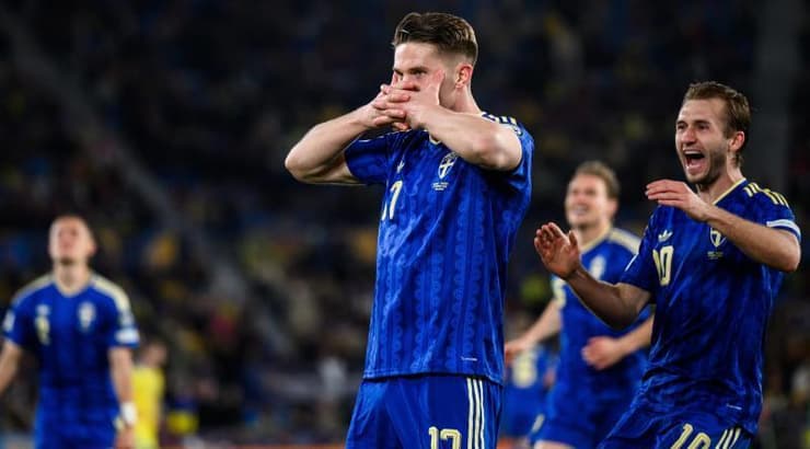 ויקטור גיוקרש חוגג צמד (IMAGO) ויקטור גיוקרש חוגג צמד