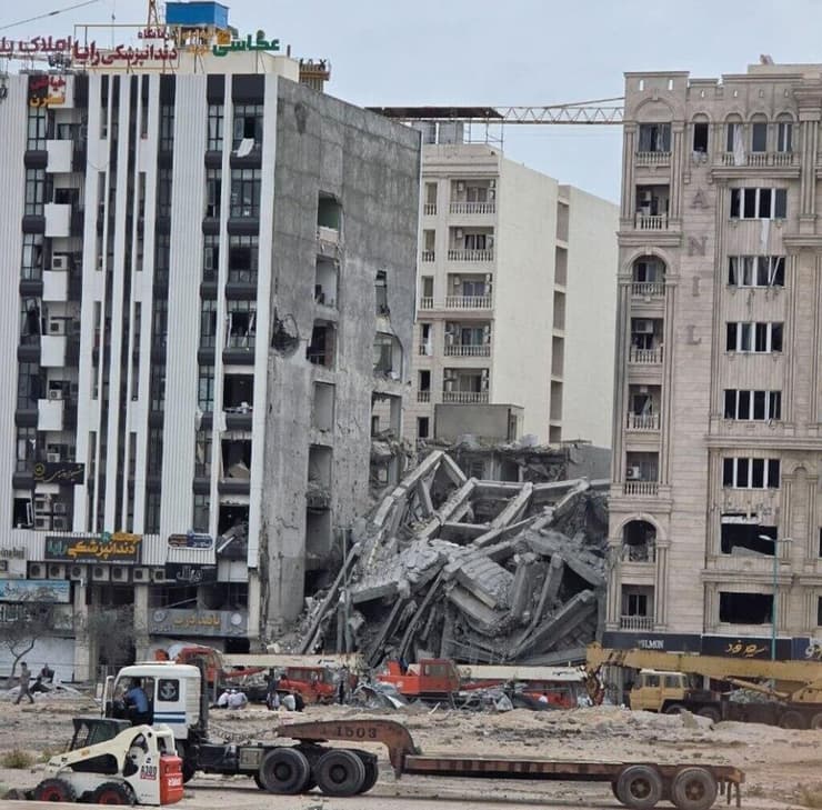 המבנה שבו שהה עלי רזא תנגסירי כשחוסל בבנדר עבאס