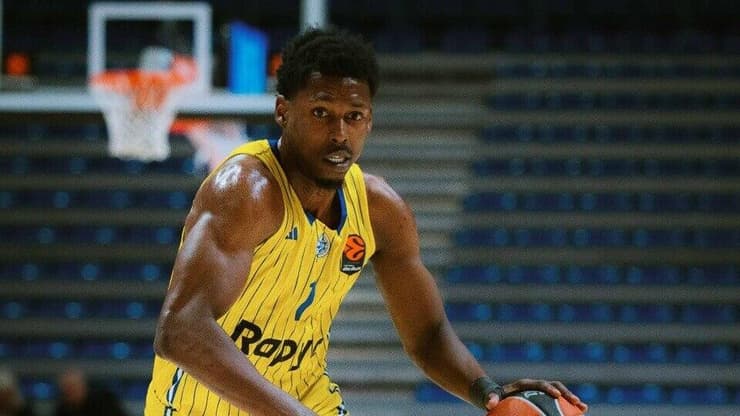 שחקן מכבי ת"א ג'יילן הורד