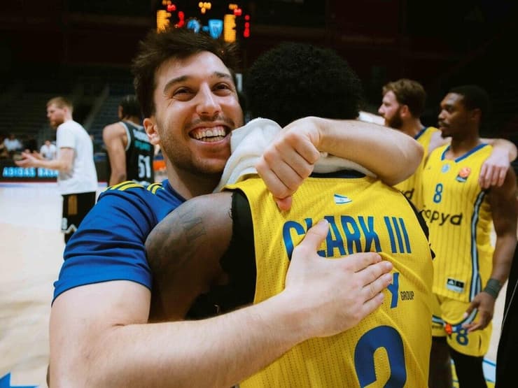 בלאט וקלארק