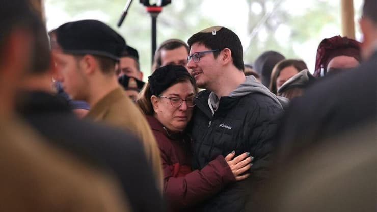 סמל אביעד אלחנן וולנסקי מובא למנוחות