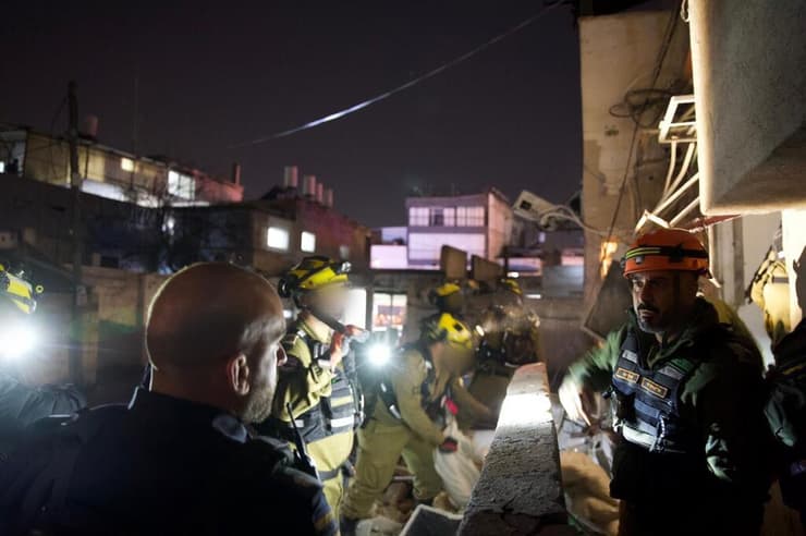 פיקוד העורף בזירות הנפילה במרכז