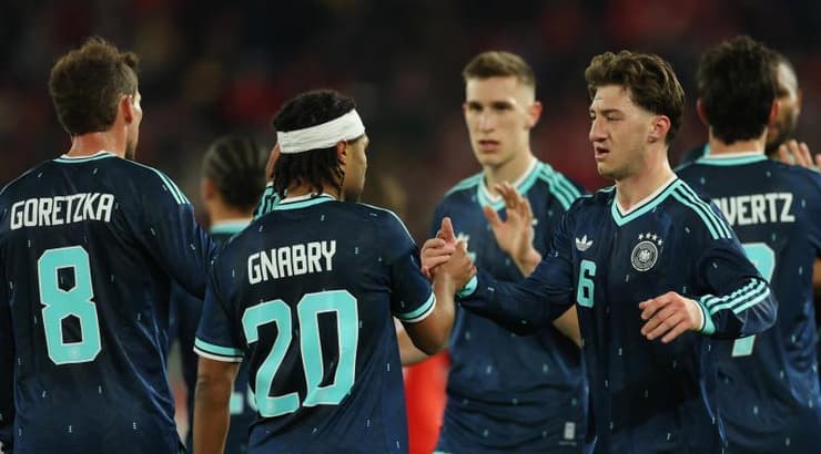 שחקני גרמניה חוגגים