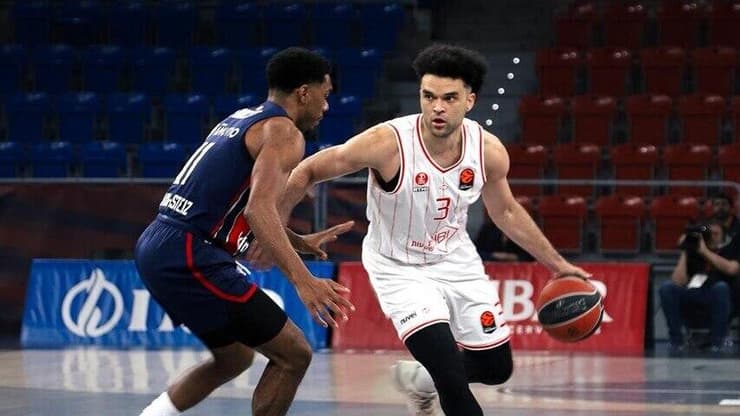 באסקוניה הפועל ת"א אלייז'ה בראיינט