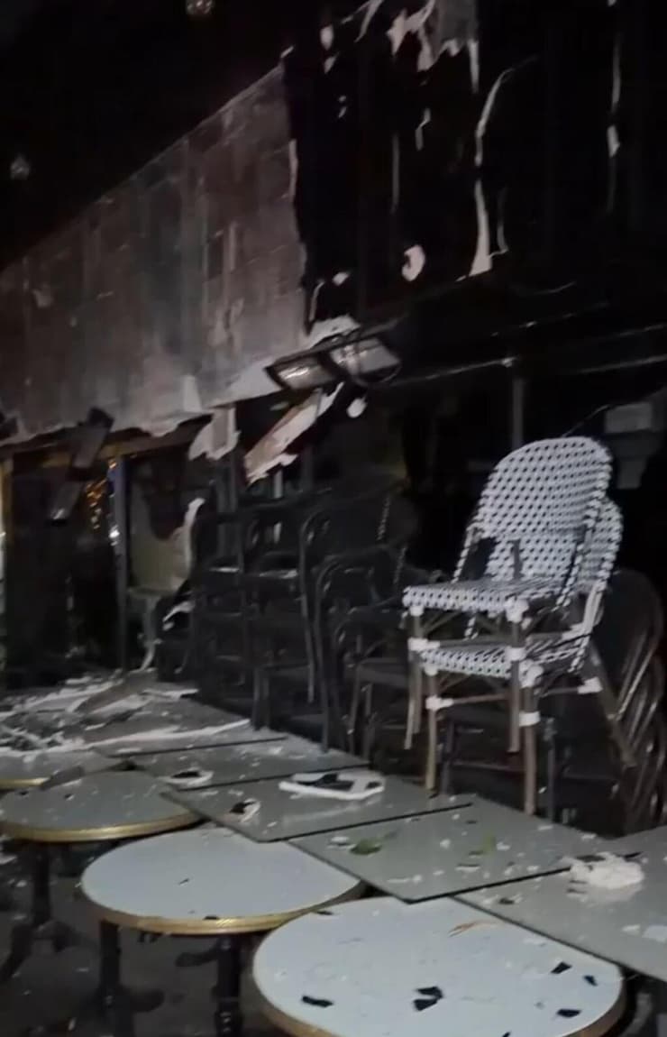 בית הקפה G27 לאחר פגיעת הטיל