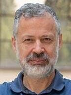 פרופ' ישראל נלקן, העברית