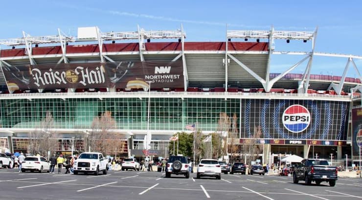 האצטדיון במרילנד מוכן