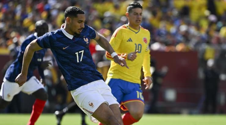 מקסנס לקרואה מוסר