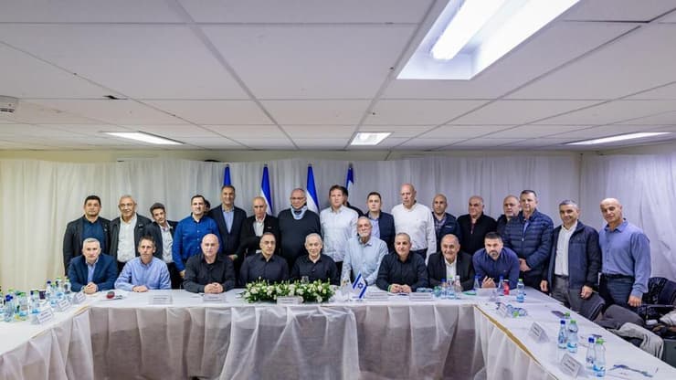 ראש הממשלה בנימין נתניהו עם ראשי ערי הצפון