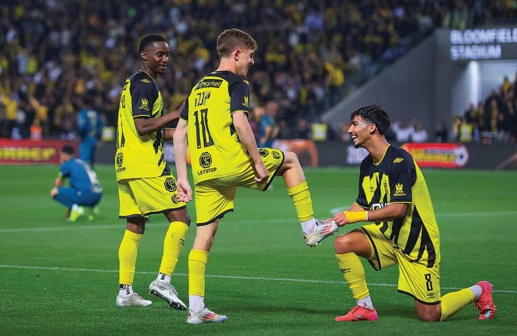 בית"ר איבדה את היתרון היחסי. יונה וירין לוי (צילום: עוז מועלם) יונה ומיכה