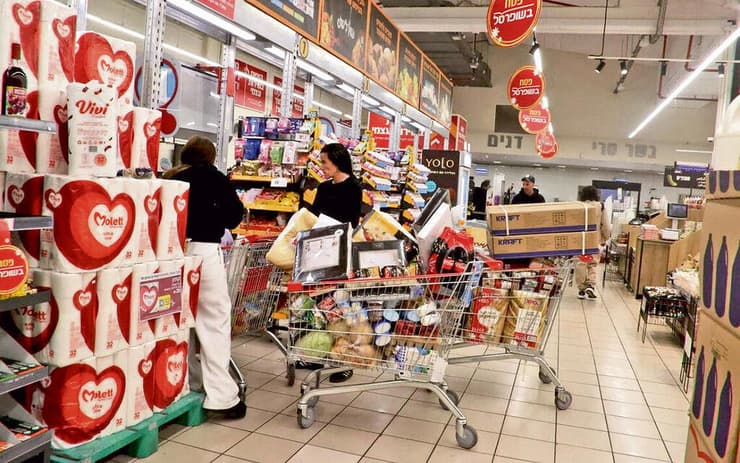 נערכים לסדר - בלי לדעת מה תהיה המדיניות