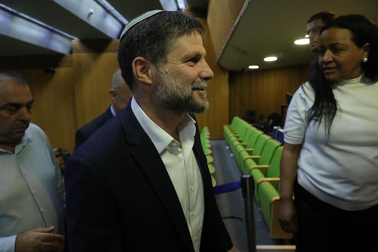 מנסה למשוך עד סוף הקדנציה. שר האוצר סמוטריץ' (צילום: גיל יוחנן) שר האוצר בצלאל סמוטריץ'