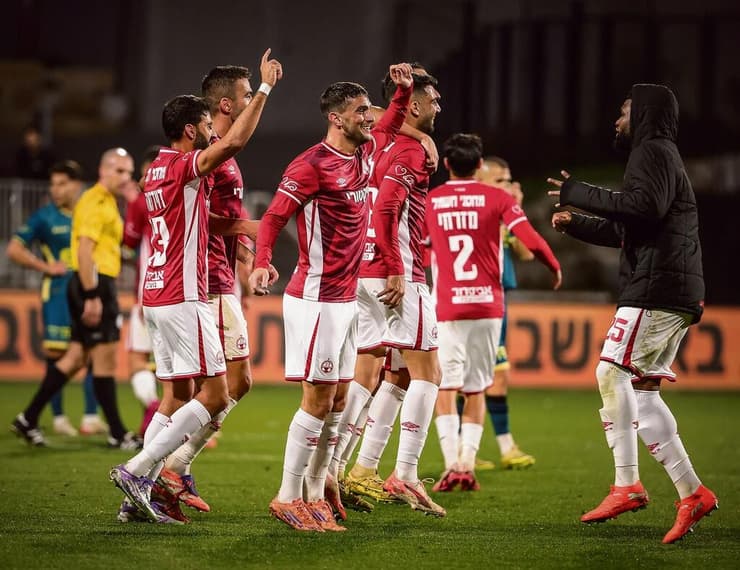 שחקני הפועל באר-שבע