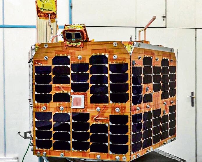 הלוויין האיראני שאמרן־.1 האם ישמש לתקיפה?