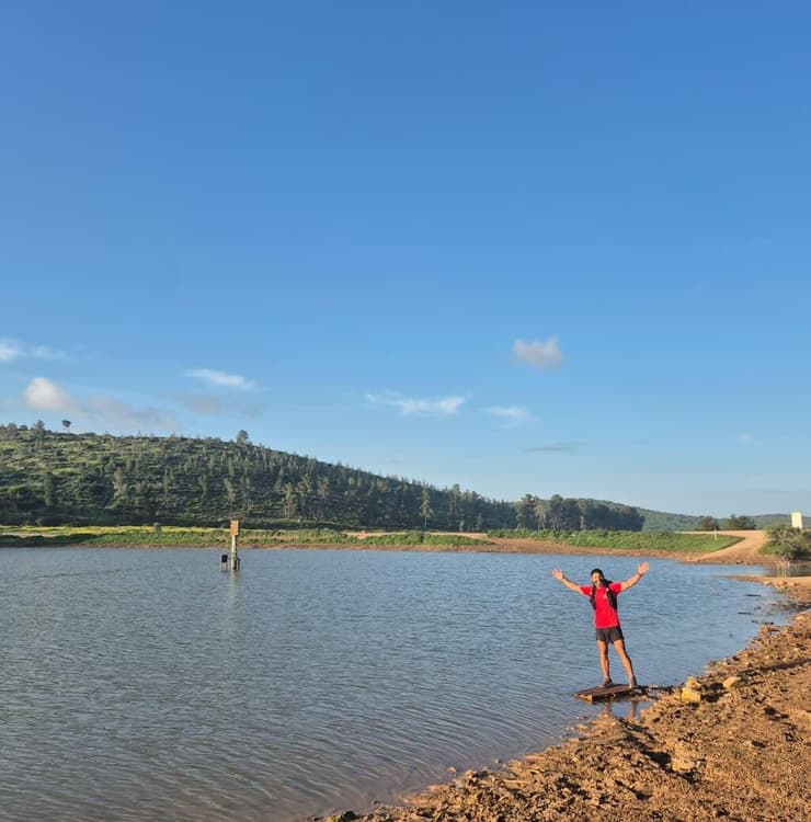 במאגר אדוריים