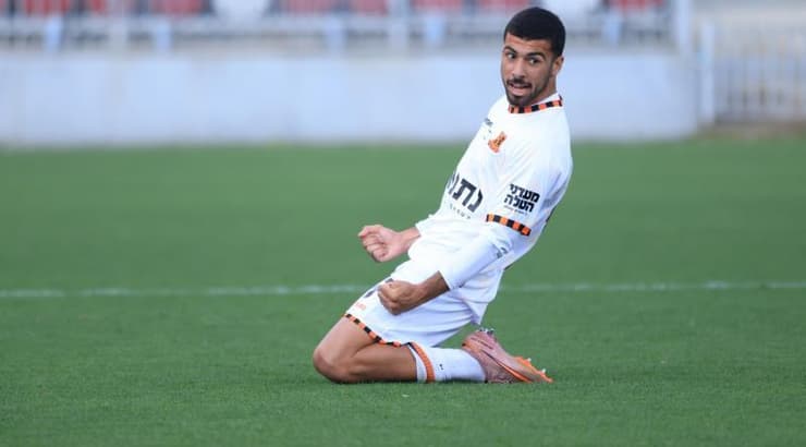 שחר מזרחי לא יודע את נפשו מאושר