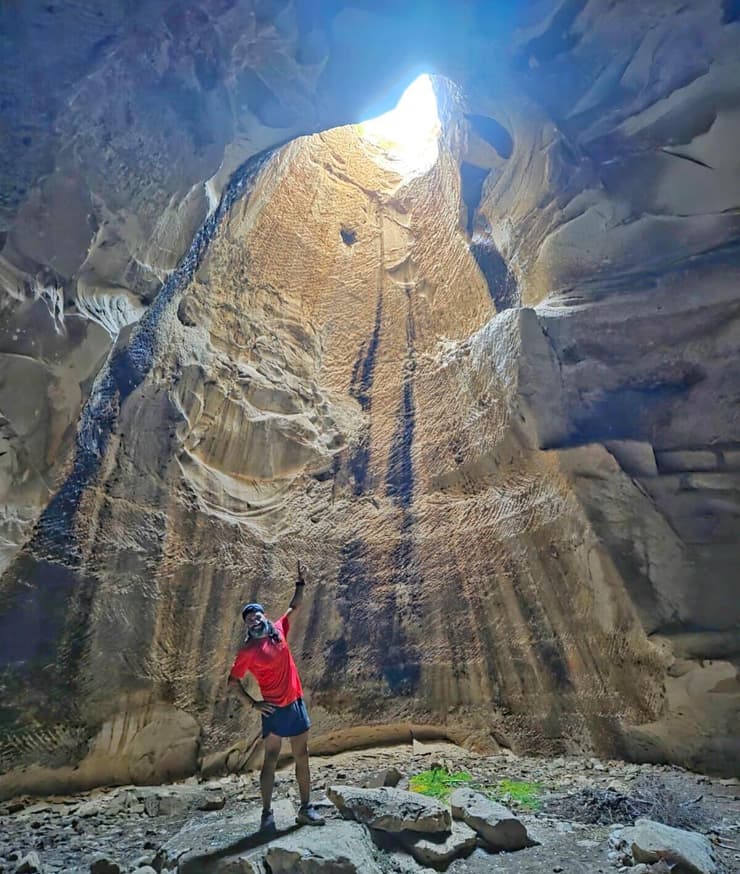 מערת האסורים בשמורת גד