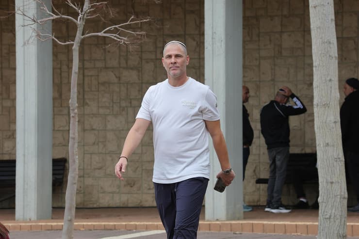 הלווייתו של משה שיינמן אבי נמני