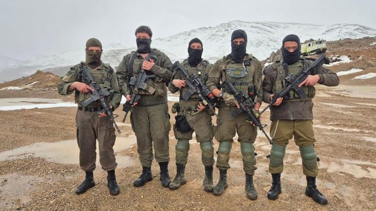 ליל סדר חג פסח עם לוחמי גבעתי בגבול לבנון