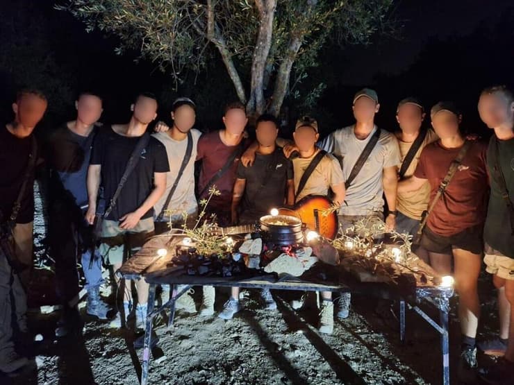 הצוות של נועם רביד ז"ל, מחציתם יצאו לקצונה בעקבותיו